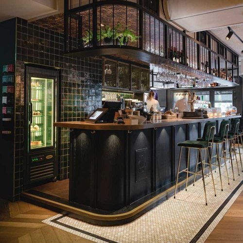 Metal Bar Chairs And Stools Manufacturers in Delhi