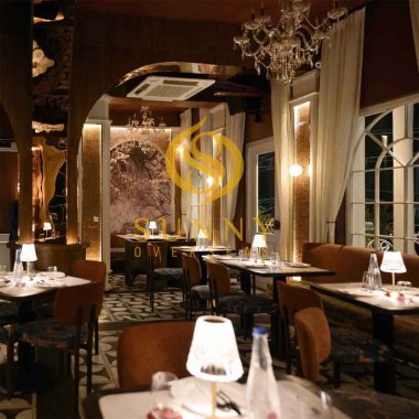 Daphnes Cafe Guwahati, Assam